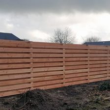 Schutting plaatsen van douglas