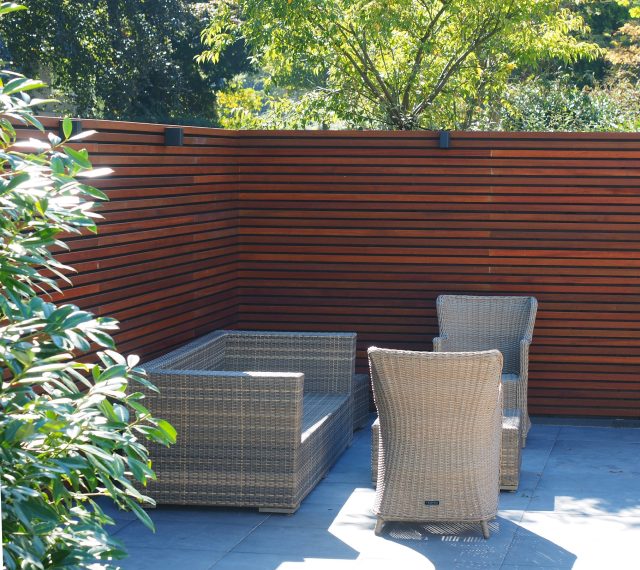 TUINSCHERMEN maken uw SCHUTTING