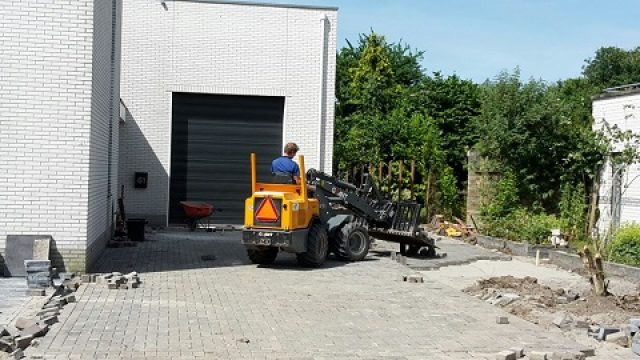 BESTRATING voor oprit en parkeerplaatsen